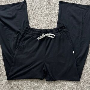 Vuori Halo Black Wide-Leg Lounge Pants with Contrast Drawstring